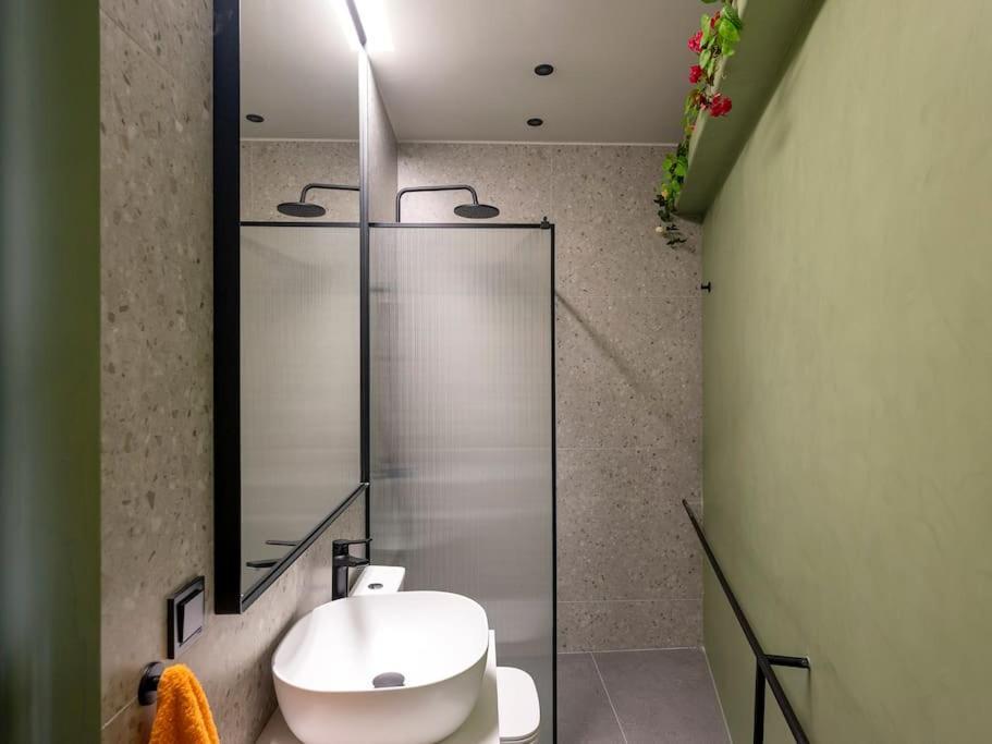 Hoppersgr- Amazing In The Heart Of - 3 * Athen
